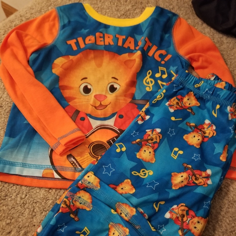 Kids pajamas